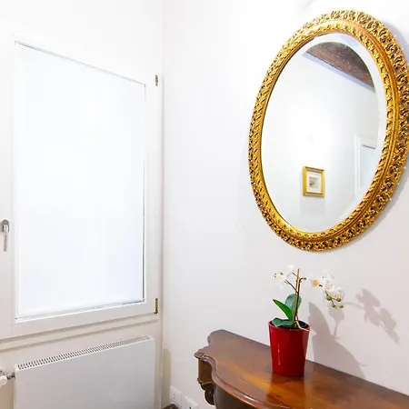 Romantic House Apartment *